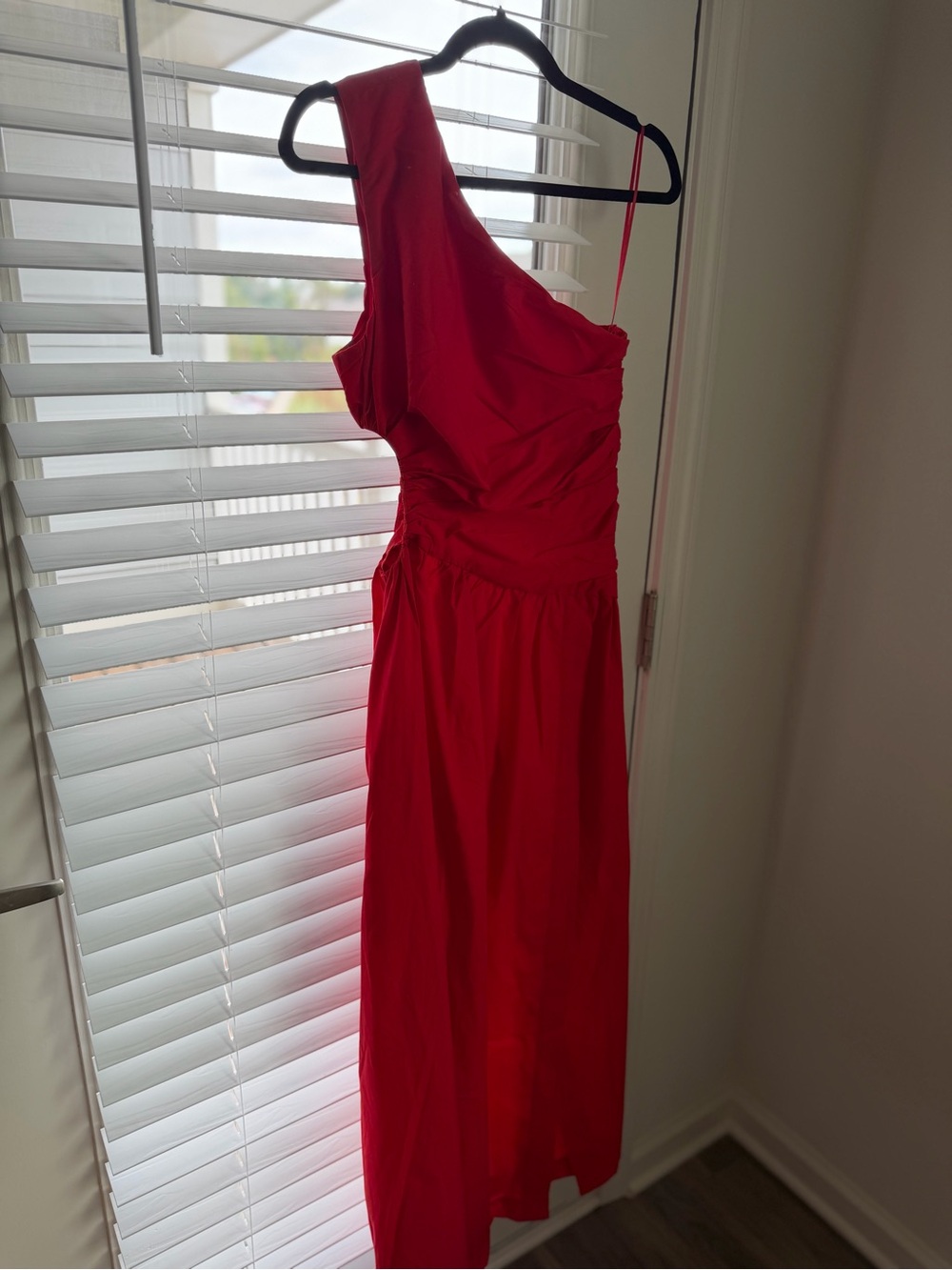 Abercrombie & Fitch Vibrant Red One-Shoulder Dress